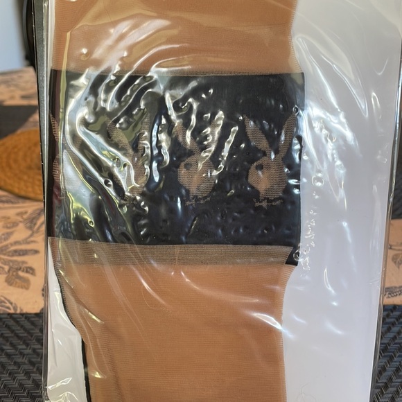 WOLFORD Limited Edition Playboy Tights Large Very Rare - Picture 5 of 5